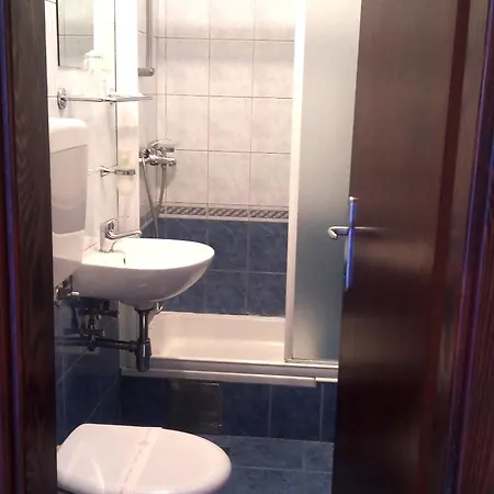 Marjela Bed & Breakfast 3*