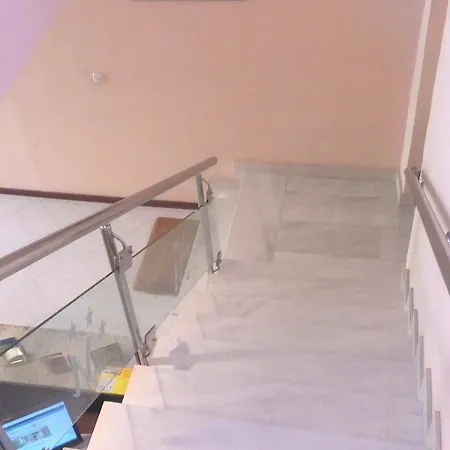 Marjela 3* سبليت