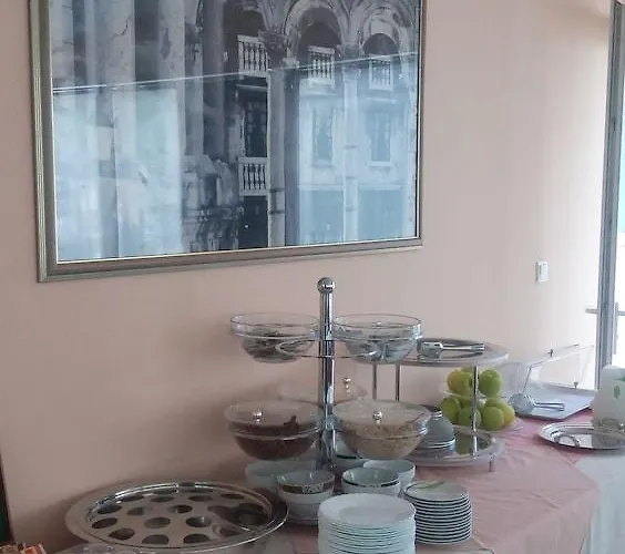 Marjela Alojamento de Acomodação e Pequeno-almoço 3*